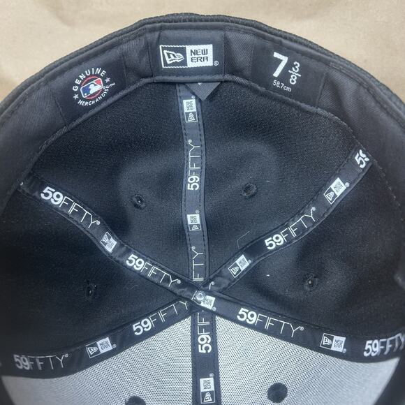 New Era 59 FIFTY 7 3/8 MLB Philadelphia Phillies Black Liberty Bell Fitted Hat - Picture 10 of 12